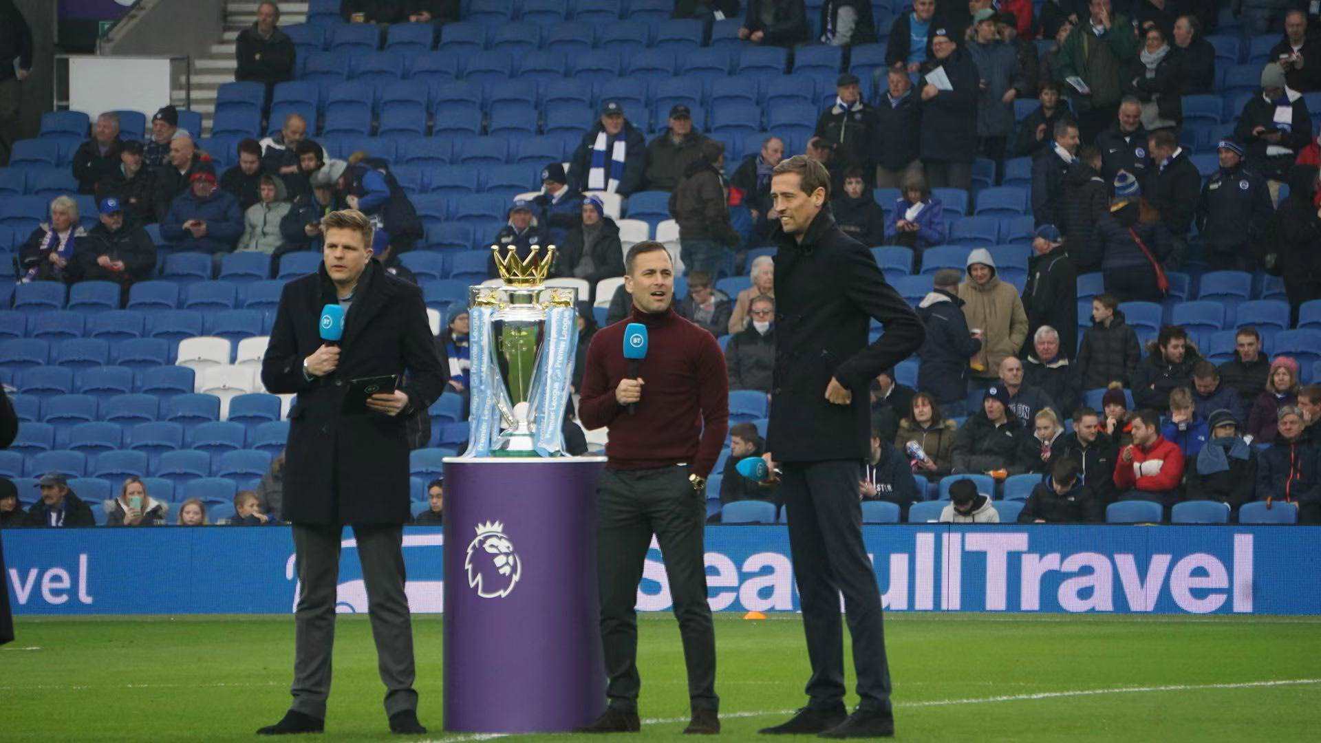 篮球巨星勒 篮球巨星勒